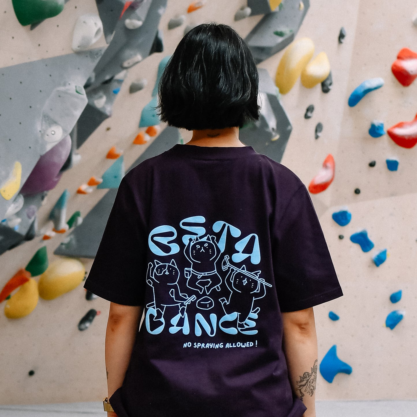 beta dance climbing shirt